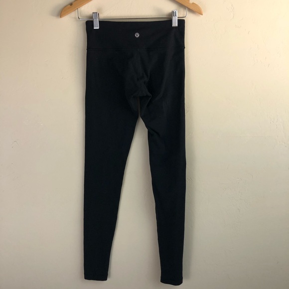 Lululemon Black Wunder Under Low Rise Leggings - Picture 6 of 8
